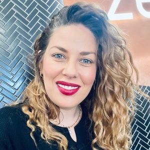 Meet your Posher, Bianca